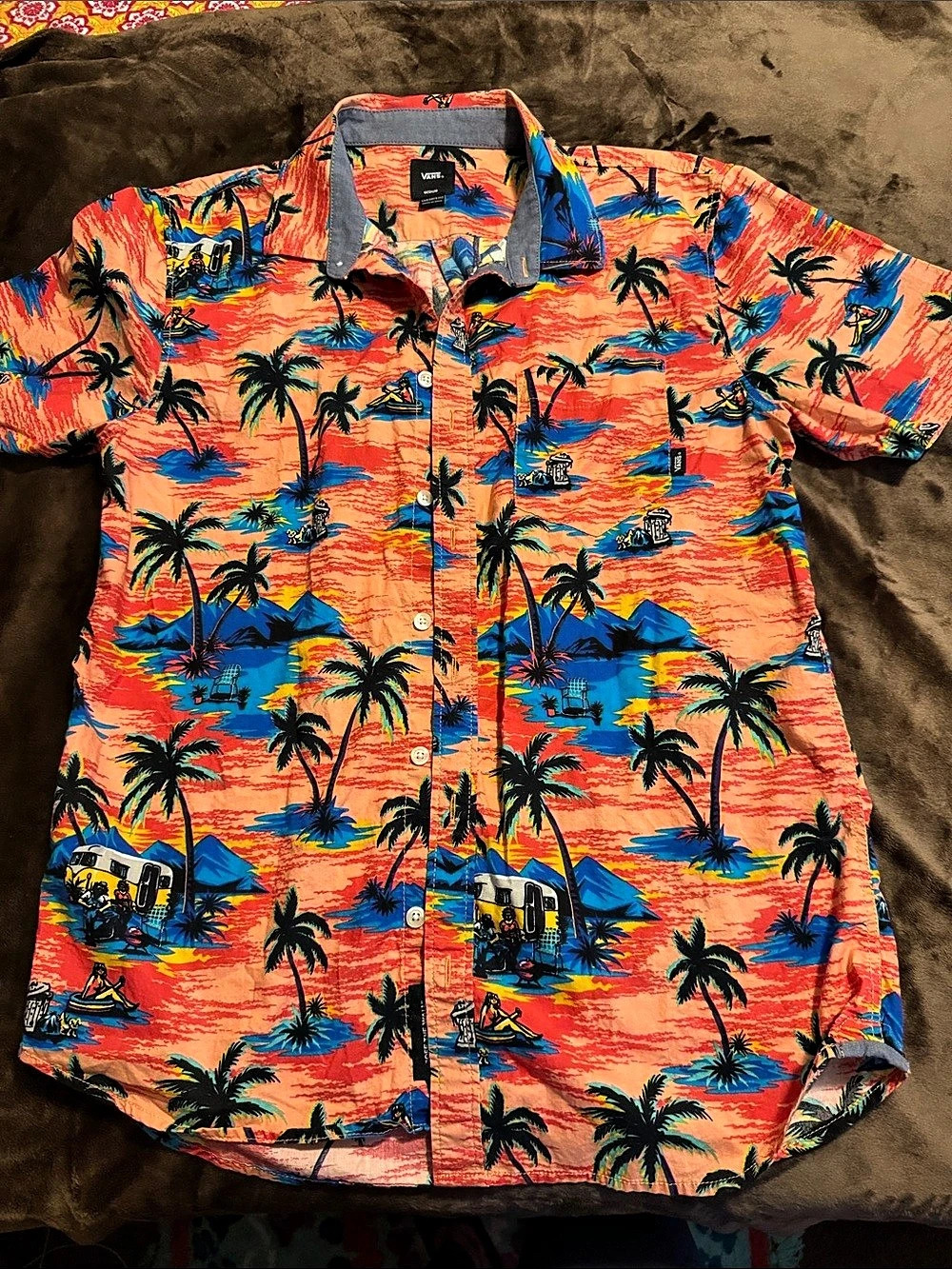 Vans Market Print Short Sleeve Woven Shirt Medium